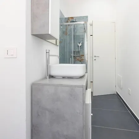 شقة La Fenice - Self Chek-in - Wifi نوفارا